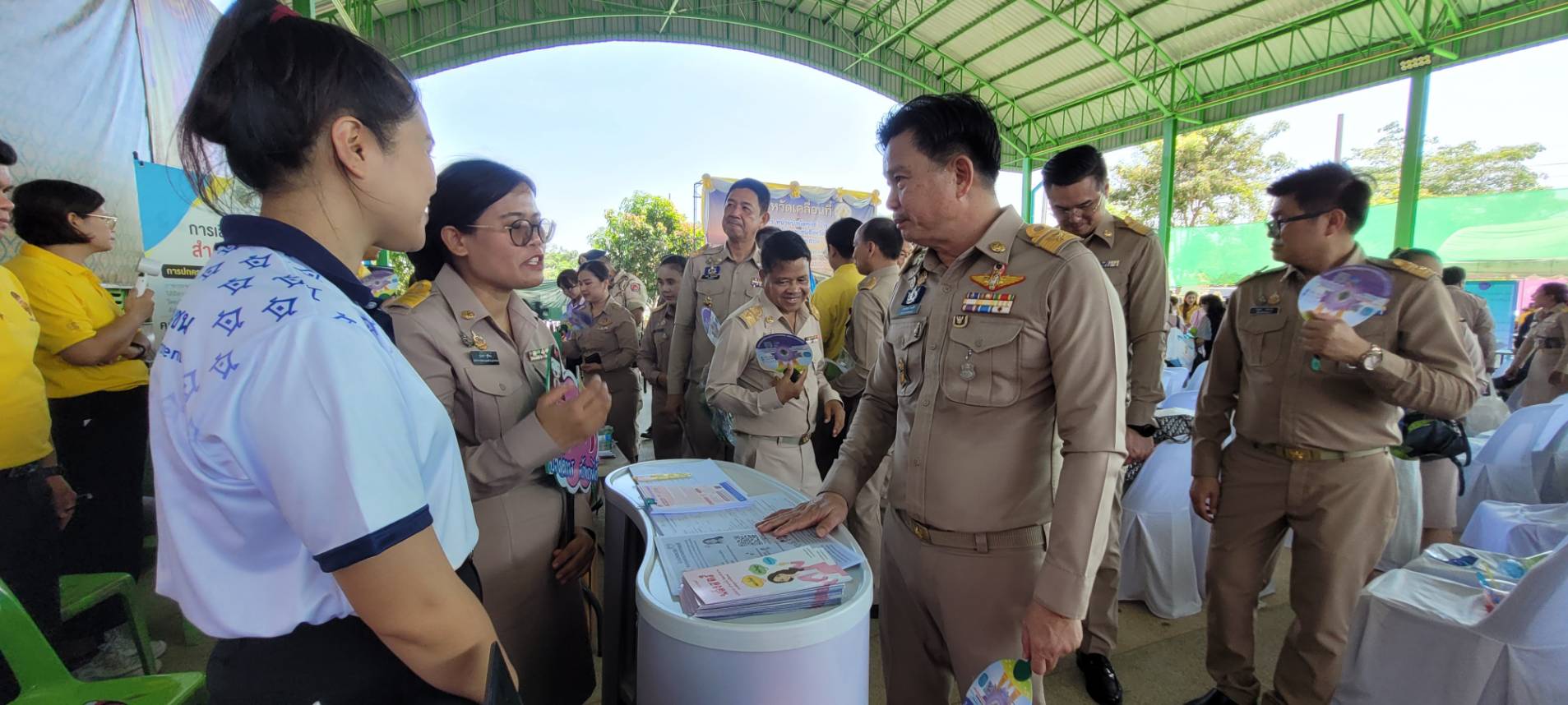 ✨️✨️สำนักงานพัฒนาชุมชนจังหวัดนนทบุรี และสำนักงานพัฒนาชุมชนอำเภอบางใหญ่ ร่วมโครงการ “หน่วยบำบัดทุกข์ บำรุงสุข สร้างร้อยยิ้มให้ประชาชน” จังหวัดนนทบุรี ประจำปี พ.ศ. 2568 (จังหวัดเ คลื่อนที่)