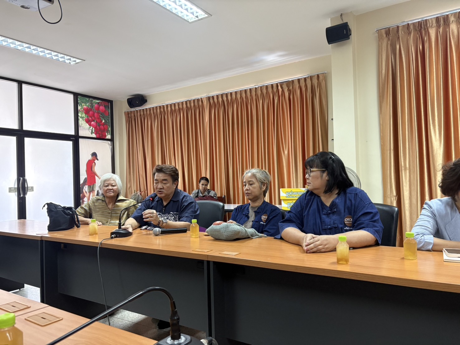 📢📑📑สพจ.นนทบุรีร่วมศึกษาดูงานและประชุมเชี่ยมโยงเครือข่าย OTOP ระหว่างจังหวัดนนทบุรี และจังหวัดสมุทรสงคราม