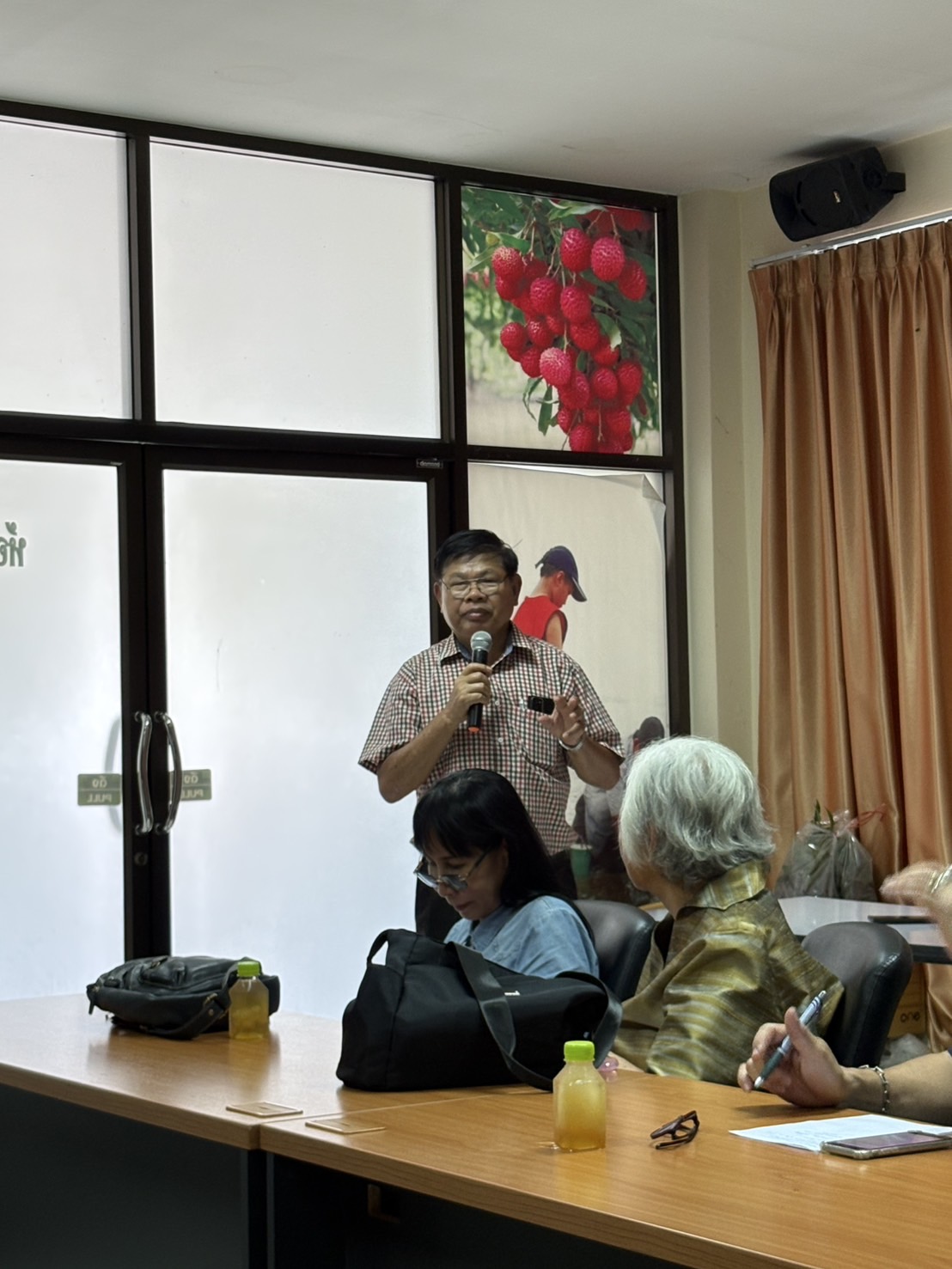 📢📑📑สพจ.นนทบุรีร่วมศึกษาดูงานและประชุมเชี่ยมโยงเครือข่าย OTOP ระหว่างจังหวัดนนทบุรี และจังหวัดสมุทรสงคราม