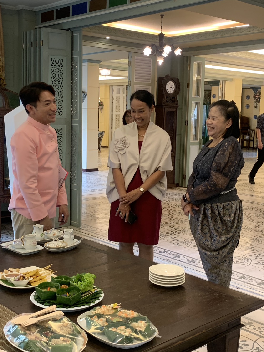 ผู้ว่าราชการจังหวัดนนทบุรีมอบรางวัลตามโครงการยกระดับอาหารถิ่นรสไทยแท้