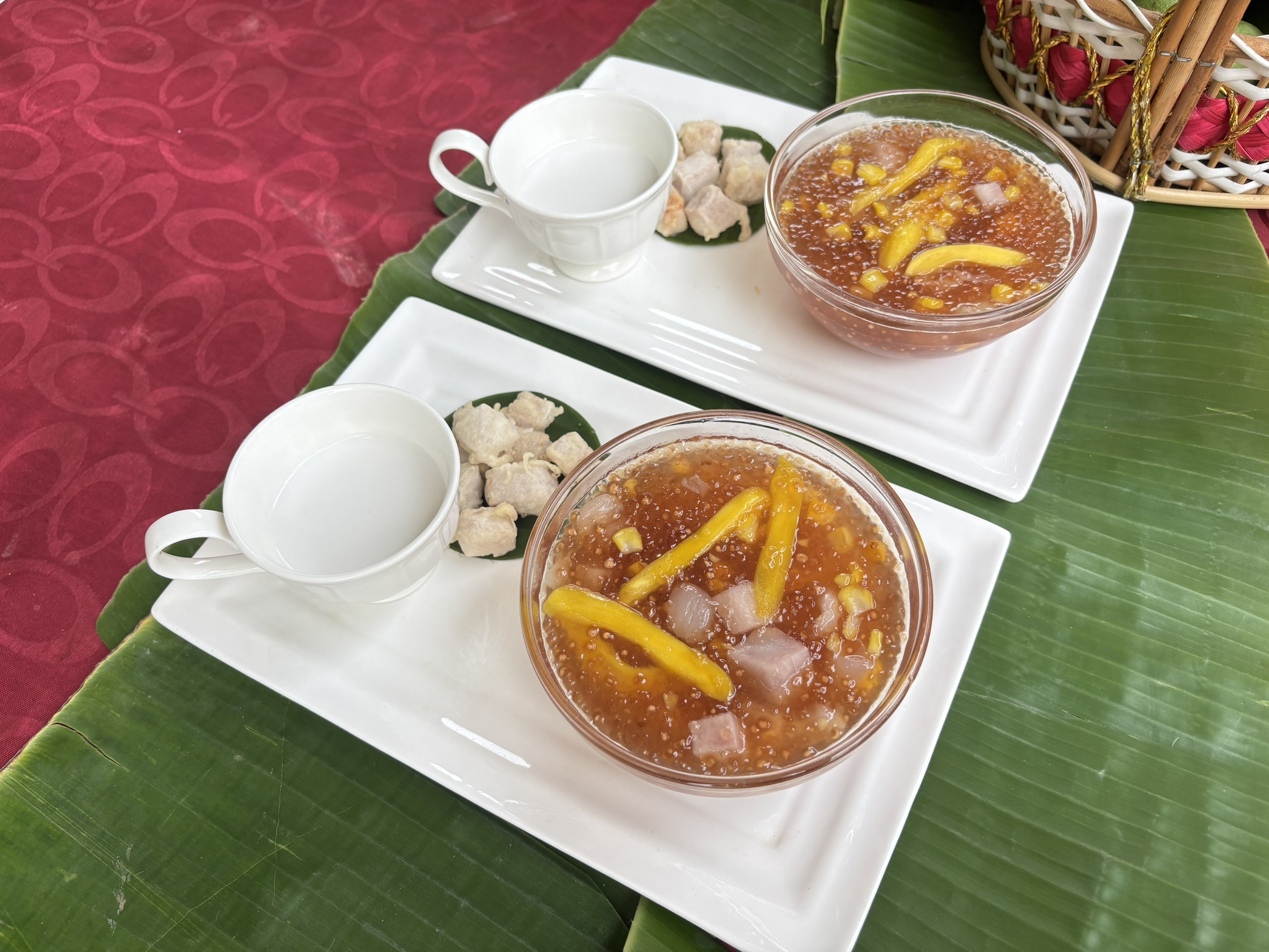 ผู้ว่าราชการจังหวัดนนทบุรีมอบรางวัลตามโครงการยกระดับอาหารถิ่นรสไทยแท้