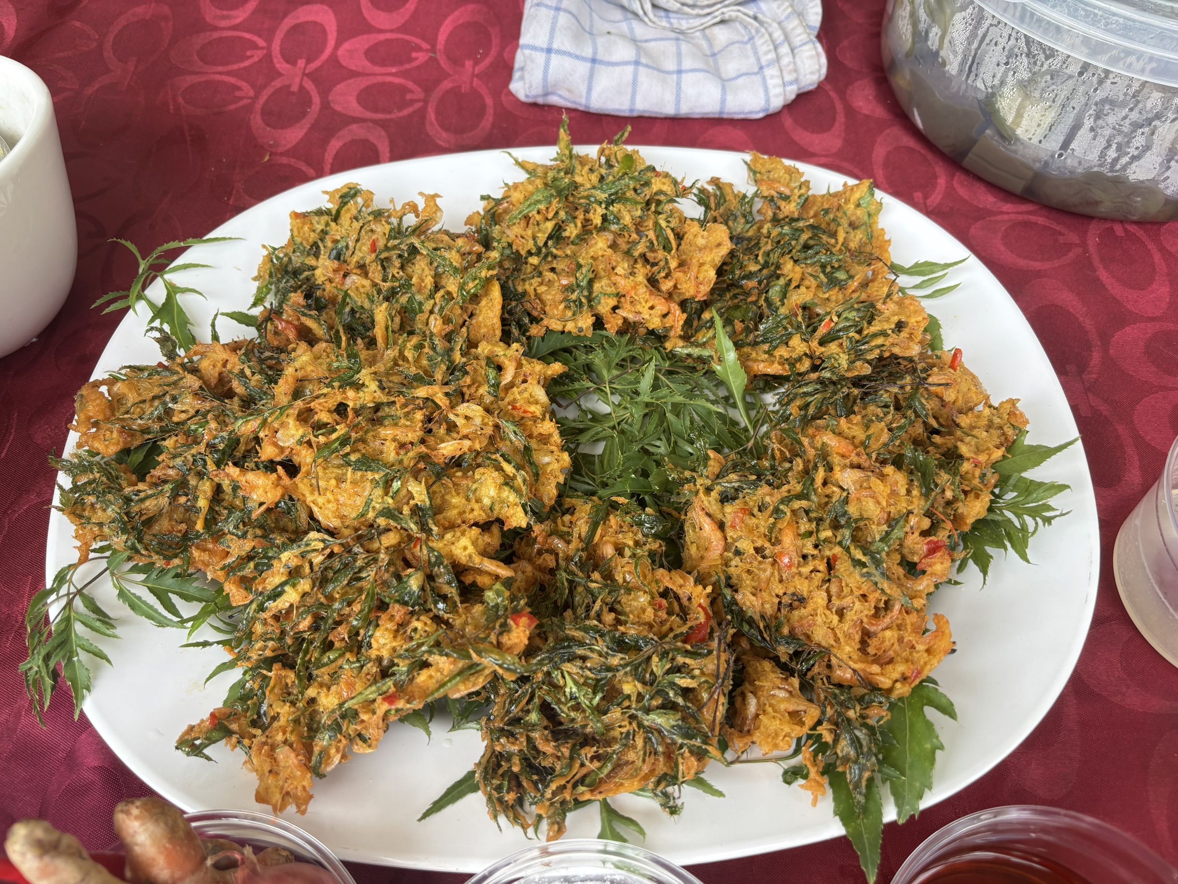 ผู้ว่าราชการจังหวัดนนทบุรีมอบรางวัลตามโครงการยกระดับอาหารถิ่นรสไทยแท้