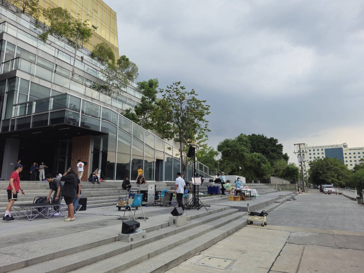 📑📑สพจ.นนทบุรีร่วมกิจกรรมโครงการ มสธ. Night Market