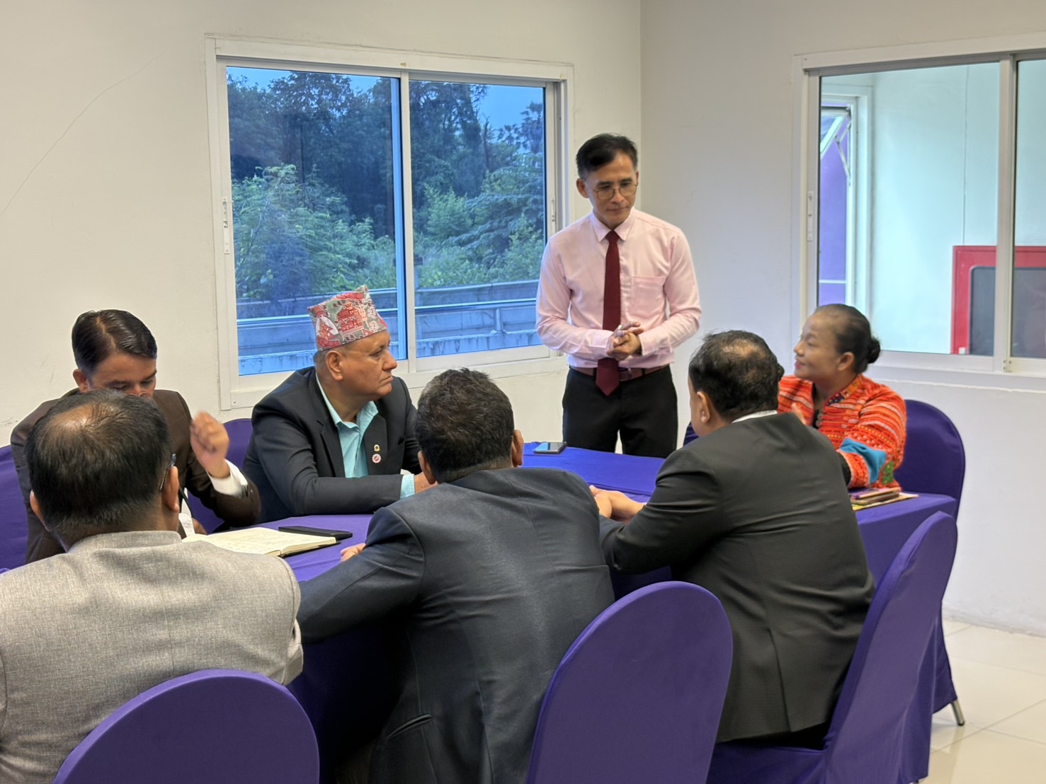 📣📣สพจ.นนท์ ร่วมต้อนรับคณะดูงานจากประเทศเนปาล ณ ศูนย์ OTOP จังหวัดนนทบุรี