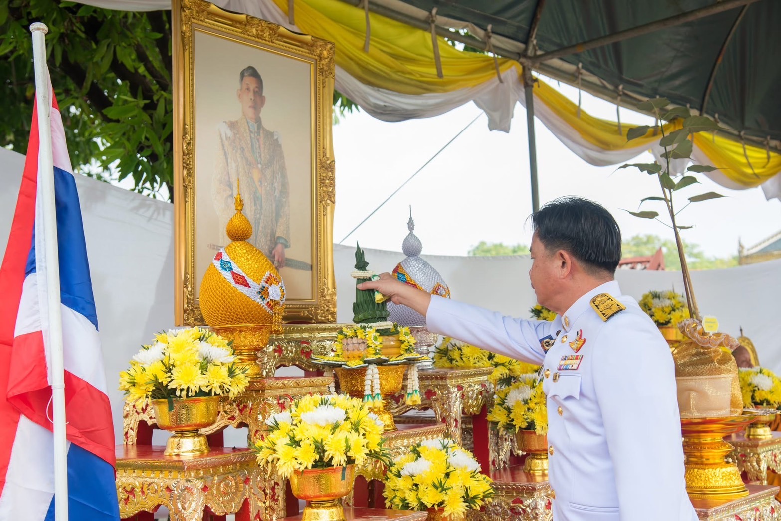 สำนักงานพัฒนาชุมชนจังหวัดนนทบุรี เข้าร่วมพิธีปลูกต้น “พระศรีมหาโพธิทศมราชบพิตร”เพื่อเป็นสัญลักษณ์แห่งความร่มเย็นเป็นสุข ความมั่นคง และเป็นสิริมงคลแก่แผ่นดิน