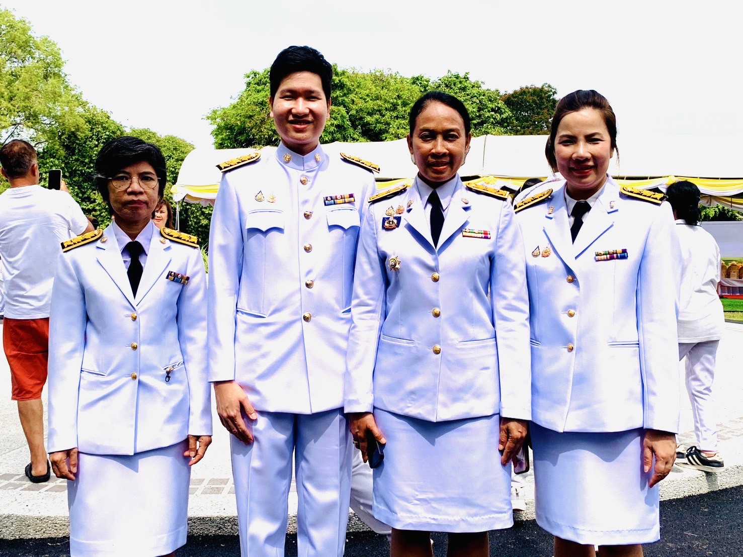 สำนักงานพัฒนาชุมชนจังหวัดนนทบุรี เข้าร่วมพิธีปลูกต้น “พระศรีมหาโพธิทศมราชบพิตร”เพื่อเป็นสัญลักษณ์แห่งความร่มเย็นเป็นสุข ความมั่นคง และเป็นสิริมงคลแก่แผ่นดิน