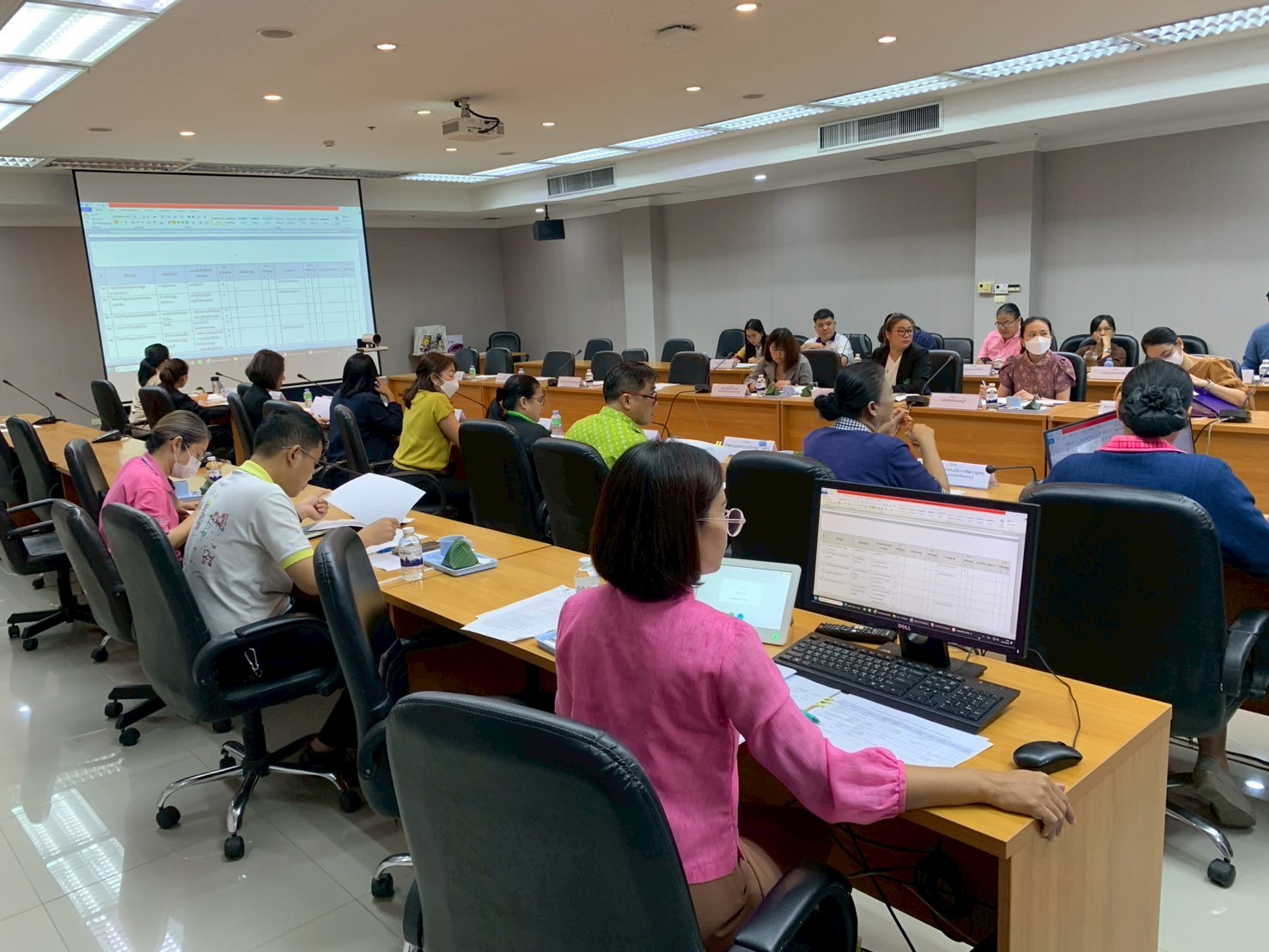 พช.นนทบุรีจัดประชุมคณะกรรมการประสานและขับเคลื่อนนโยบายสานพลังประชารัฐประจำจังหวัด (คสป.) ครั้งที่ 3/2568