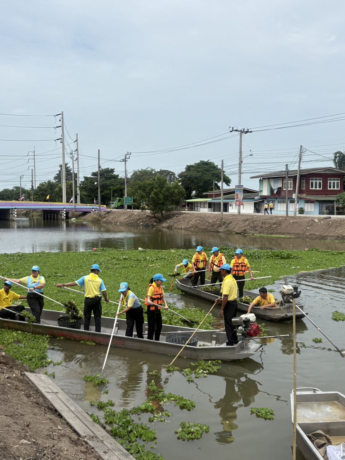 สพจ.นนทบุรี ร่วมกิจกรรรมจิตอาสาเนื่องในวันเฉลิมพระชนมพรรษาสมเด็จพระนางเจ้าสุทิดา พัชรสุธาพิมลลักษณ พระบรมราชินี 3 มิถุนายน 2568
