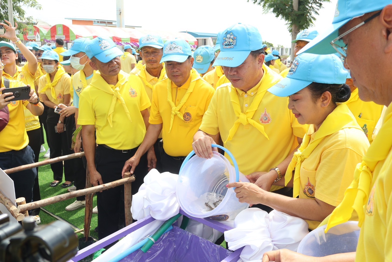 สพจ.นนทบุรี ร่วมกิจกรรรมจิตอาสาเนื่องในวันเฉลิมพระชนมพรรษาสมเด็จพระนางเจ้าสุทิดา พัชรสุธาพิมลลักษณ พระบรมราชินี 3 มิถุนายน 2568