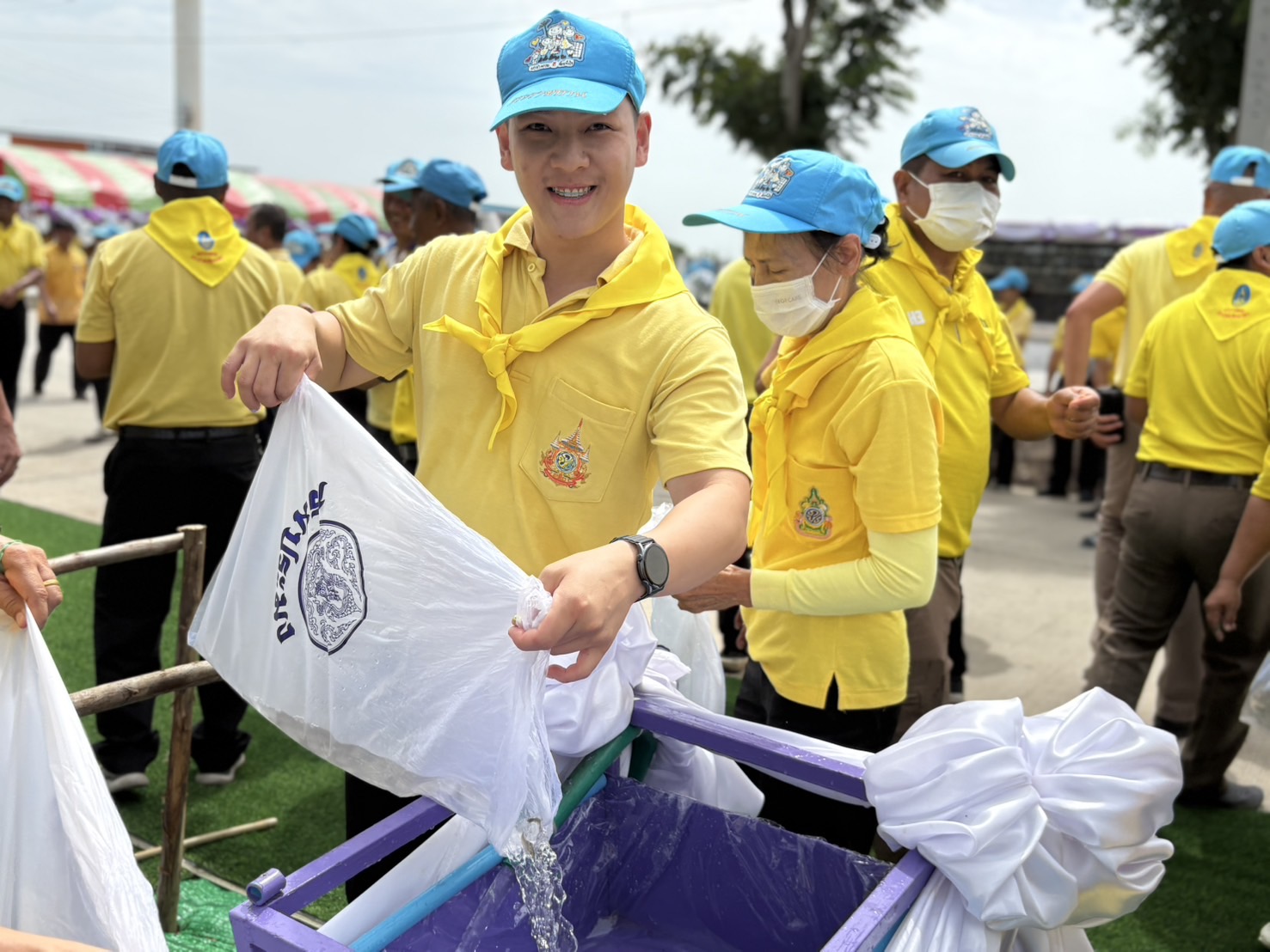 สพจ.นนทบุรี ร่วมกิจกรรรมจิตอาสาเนื่องในวันเฉลิมพระชนมพรรษาสมเด็จพระนางเจ้าสุทิดา พัชรสุธาพิมลลักษณ พระบรมราชินี 3 มิถุนายน 2568