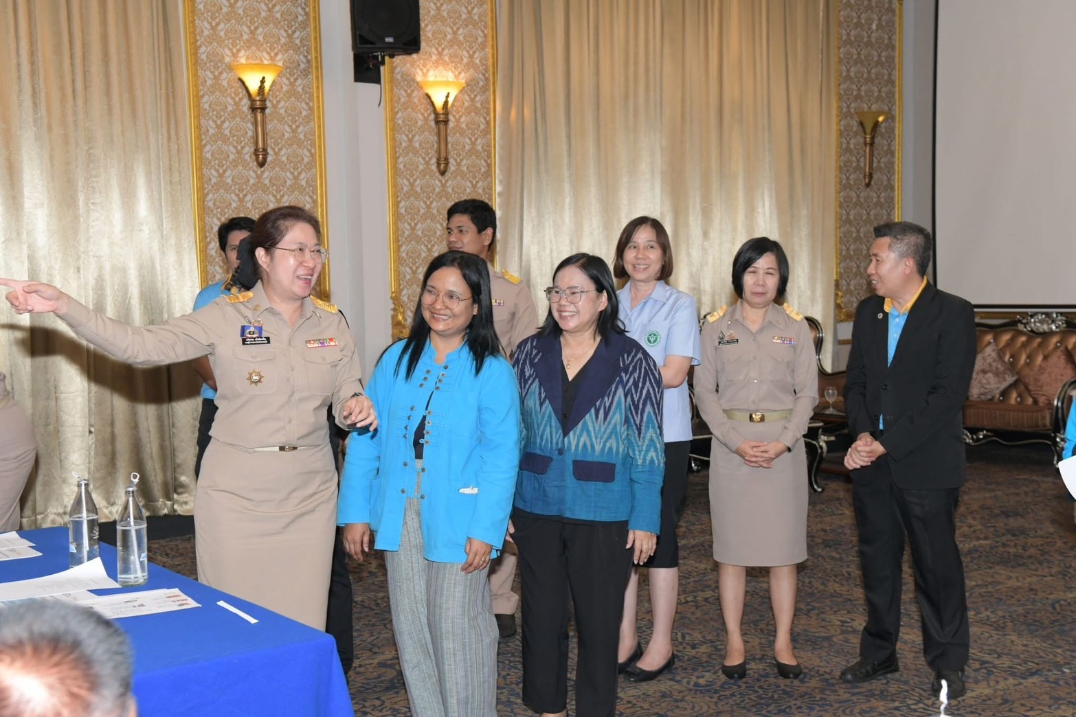 จังหวัดนนทบุรี ดำเนินโครงการเสริมสร้างและพัฒนาศักยภาพวิทยากรกระบวนการกองทุนแม่ของแผ่นดินระดับเครือข่ายหมู่บ้าน/ชุมชน (ครู ค) จังหวัดนนทบุรี