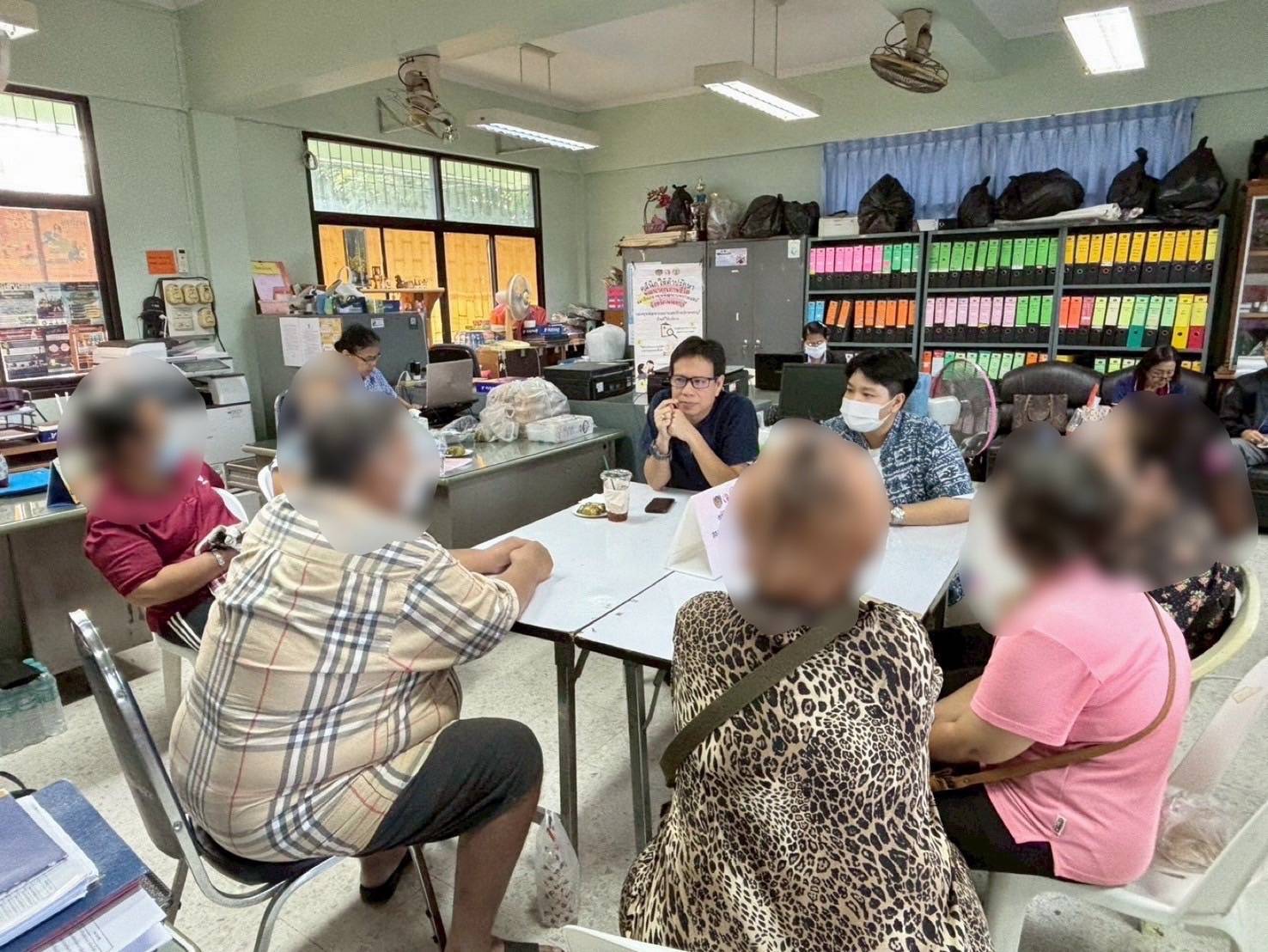 🩷 พช.นนทบุรี ร่วมกับ สพอ.บางบัวทอง ดำเนินการคลินิกให้คำปรึกษาพัฒนาคุณภาพชีวิตสมาชิกกองทุนพัฒนาบทบาทสตรี จังหวัดนนทบุรี 🩷