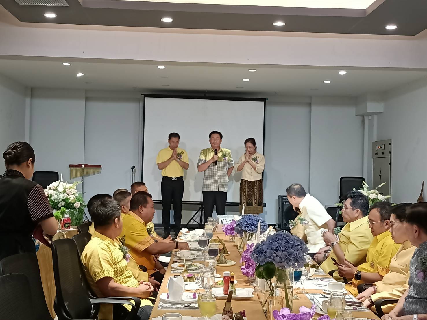 สพจ.นนทบุรีร่วมกิจกรรมสภากาแฟ ให้หัวหน้าส่วนราชการ/หน่วยงานพบปะแลกเปลี่ยนข้อราชการและสานสัมพันธ์ที่ดี ประจำเดือนกรกฎาคม 2568