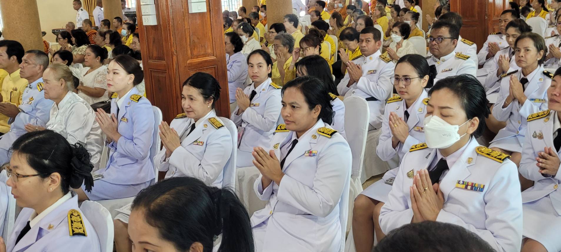 สพจ.นนทบุรี ร่วมพิธีเจริญพระพุทธมนต์ถวายพระพรชัยมงคลแด่ พระบาทสมเด็จพระเจ้าอยู่หัว และพระบรมศานุวงศ์ ประจำปีพุทธศักราช 2568