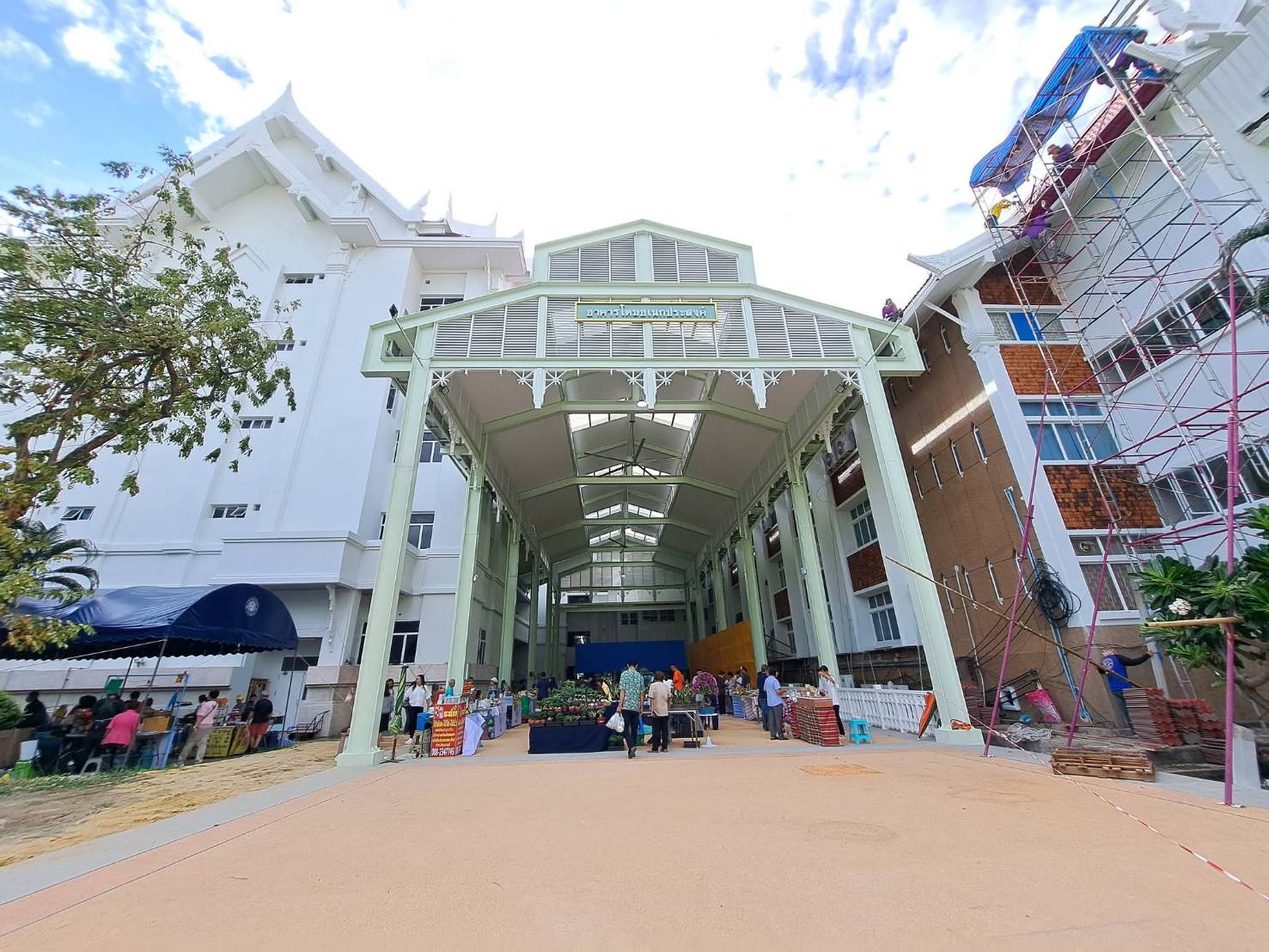 📢✊✅สพจ.นนทบุรีขอเชิญชวนผู้ที่สนใจเข้ามาชิม ช้อป ใช้ ณ ตลาดโดมนนท์ ศาลากลางจังหวัดนนทบุรี