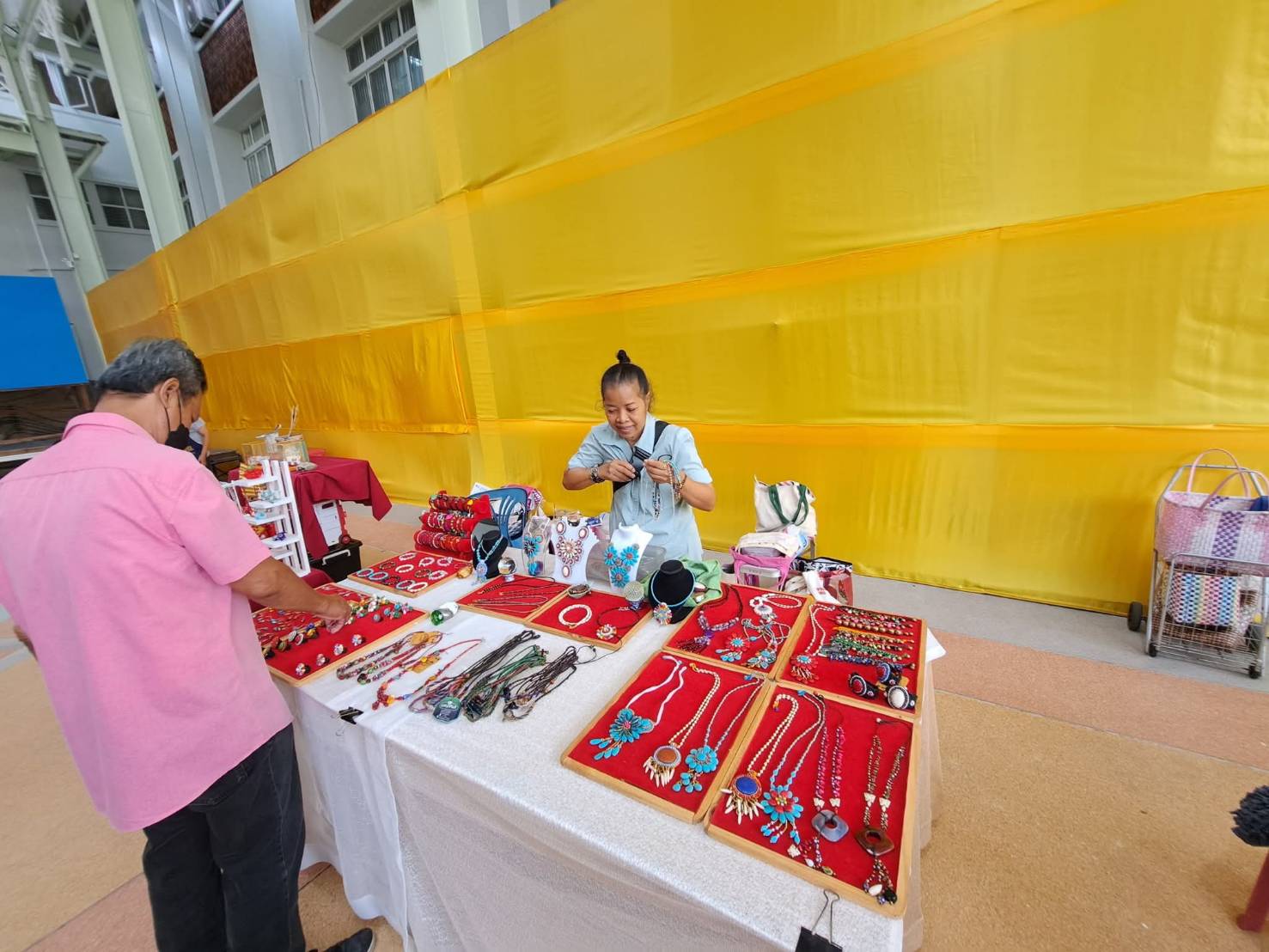 📢✊✅สพจ.นนทบุรีขอเชิญชวนผู้ที่สนใจเข้ามาชิม ช้อป ใช้ ณ ตลาดโดมนนท์ ศาลากลางจังหวัดนนทบุรี