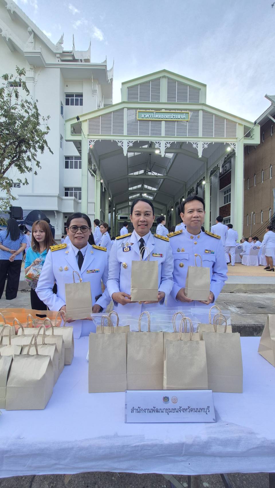สพจ.นนทบุรี ร่วมกิจกรรมเฉลิมพระเกียรติสมเด็จพระนางเจ้าสิริกิติ์ พระบรมราชินีนาถ พระบรมราชชนนีพันปีหลวง เนื่องในโอกาสมหามงคลเฉลิมพระชนมพรรษา 12 สิงหาคม 2568