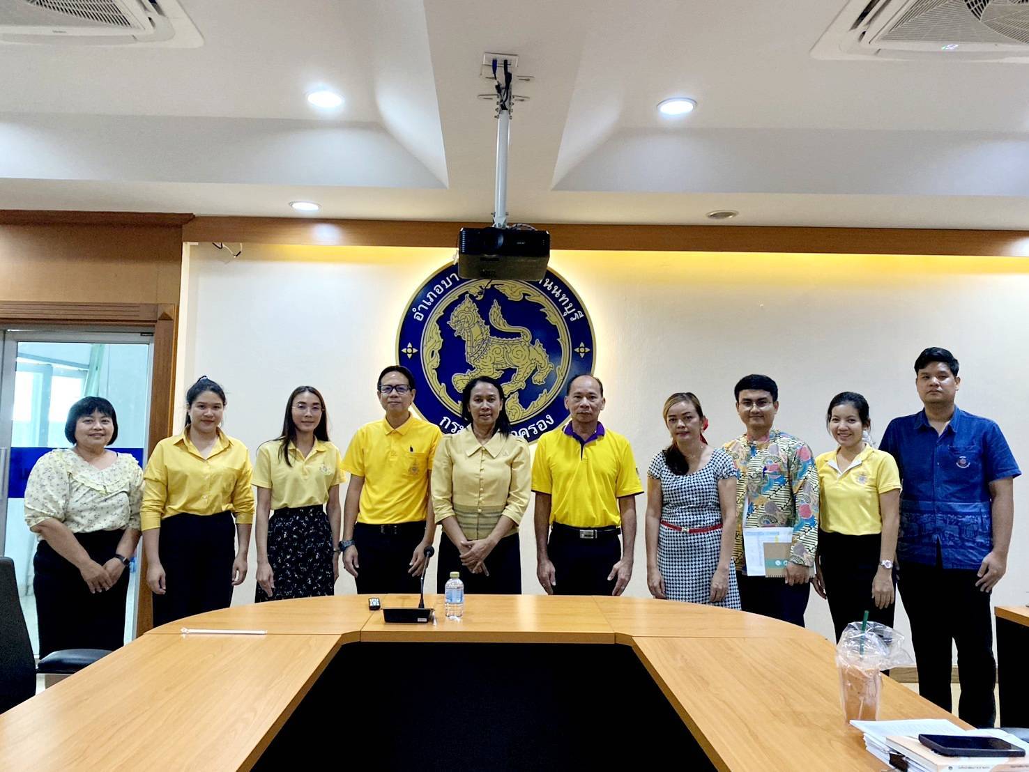 พช.นนทบุรี ลงพื้นที่ตรวจเยี่ยม และติดตามการดำเนินงานกองทุนพัฒนาบทบาทสตรีในระดับอำเภอ