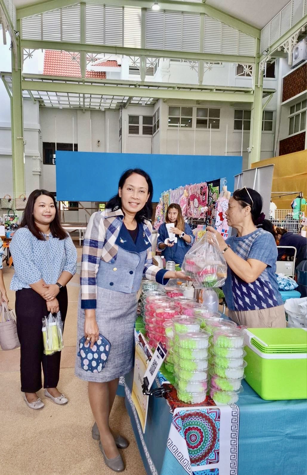 ✊✅สพจ.นนทบุรีขอเชิญชวนผู้ที่สนใจเข้ามาชิม ช้อป ใช้ ณ ตลาดโดมนนท์ ศาลากลางจังหวัดนนทบุรี